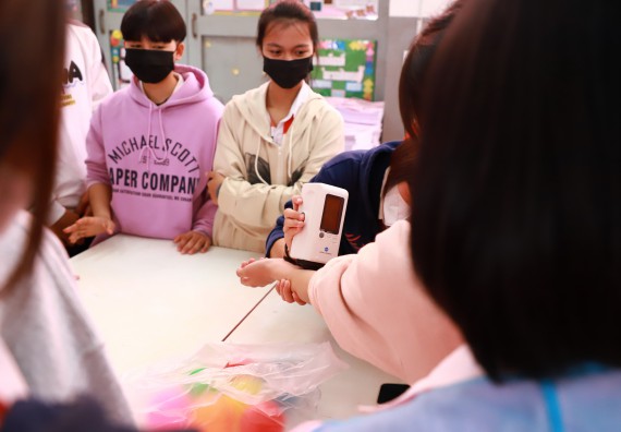 ภาพกิจกรรม  คณะวิทยาศาสตร์และเทคโนโลยี จัดกิจกรรมค่ายวิทยาศาสตร์สัญจร ปีการศึกษา 2565  โรงเรียนปางศิลาทองศึกษา