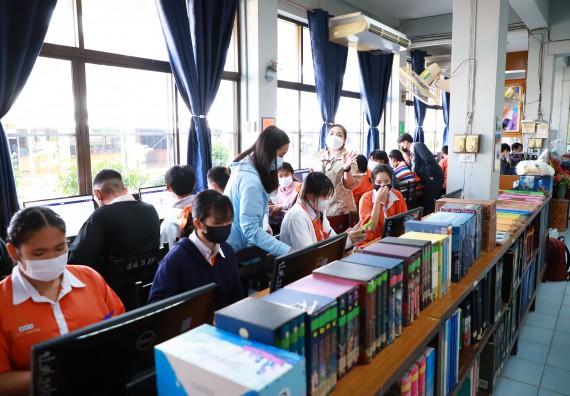 ภาพกิจกรรม  คณะวิทยาศาสตร์และเทคโนโลยี จัดกิจกรรมค่ายวิทยาศาสตร์สัญจร ปีการศึกษา 2565  โรงเรียนปางศิลาทองศึกษา