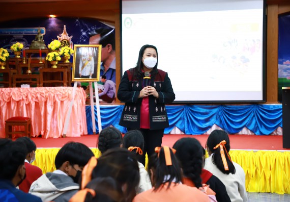 ภาพกิจกรรม  คณะวิทยาศาสตร์และเทคโนโลยี จัดกิจกรรมค่ายวิทยาศาสตร์สัญจร ปีการศึกษา 2565  โรงเรียนปางศิลาทองศึกษา