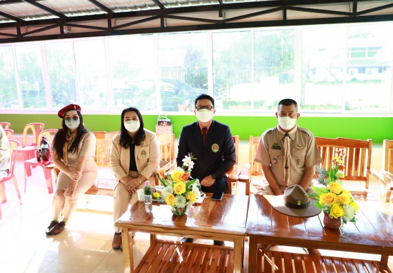 ภาพกิจกรรม  คณะวิทยาศาสตร์และเทคโนโลยี จัดกิจกรรมค่ายวิทยาศาสตร์สัญจร  โรงเรียนหนองกองพิทยาคม