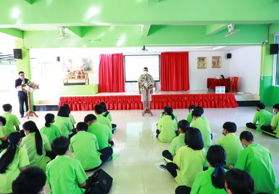 ภาพกิจกรรม  คณะวิทยาศาสตร์และเทคโนโลยี จัดกิจกรรมค่ายวิทยาศาสตร์สัญจร  โรงเรียนหนองกองพิทยาคม