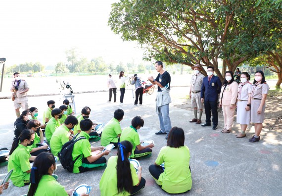 ภาพกิจกรรม  คณะวิทยาศาสตร์และเทคโนโลยี จัดกิจกรรมค่ายวิทยาศาสตร์สัญจร  โรงเรียนหนองกองพิทยาคม