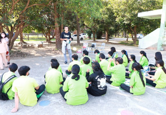 ภาพกิจกรรม  คณะวิทยาศาสตร์และเทคโนโลยี จัดกิจกรรมค่ายวิทยาศาสตร์สัญจร  โรงเรียนหนองกองพิทยาคม