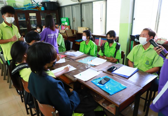 ภาพกิจกรรม  คณะวิทยาศาสตร์และเทคโนโลยี จัดกิจกรรมค่ายวิทยาศาสตร์สัญจร  โรงเรียนหนองกองพิทยาคม