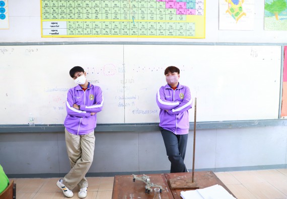 ภาพกิจกรรม  คณะวิทยาศาสตร์และเทคโนโลยี จัดกิจกรรมค่ายวิทยาศาสตร์สัญจร  โรงเรียนหนองกองพิทยาคม