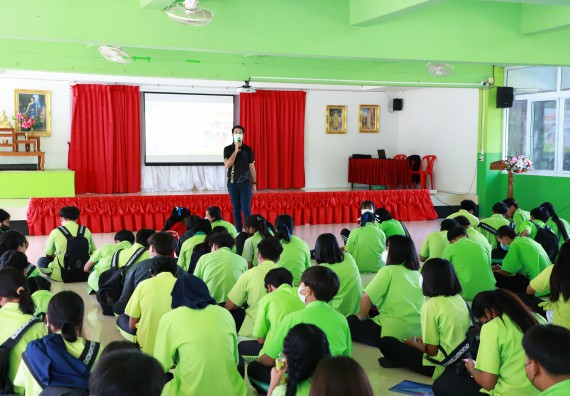 ภาพกิจกรรม  คณะวิทยาศาสตร์และเทคโนโลยี จัดกิจกรรมค่ายวิทยาศาสตร์สัญจร  โรงเรียนหนองกองพิทยาคม