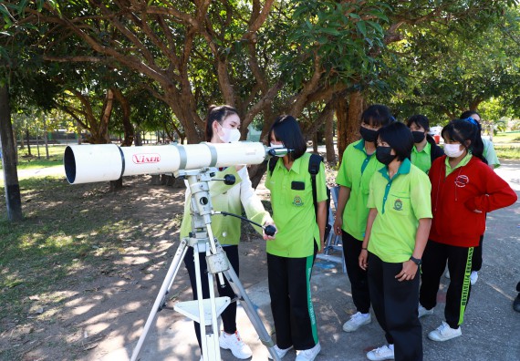 ภาพกิจกรรม  คณะวิทยาศาสตร์และเทคโนโลยี จัดกิจกรรมค่ายวิทยาศาสตร์สัญจร  โรงเรียนหนองกองพิทยาคม