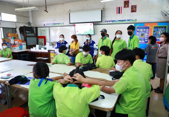 ภาพกิจกรรม  คณะวิทยาศาสตร์และเทคโนโลยี จัดกิจกรรมค่ายวิทยาศาสตร์สัญจร  โรงเรียนหนองกองพิทยาคม