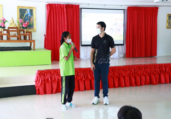 ภาพกิจกรรม  คณะวิทยาศาสตร์และเทคโนโลยี จัดกิจกรรมค่ายวิทยาศาสตร์สัญจร  โรงเรียนหนองกองพิทยาคม