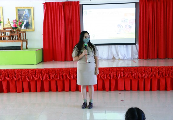 ภาพกิจกรรม  คณะวิทยาศาสตร์และเทคโนโลยี จัดกิจกรรมค่ายวิทยาศาสตร์สัญจร  โรงเรียนหนองกองพิทยาคม