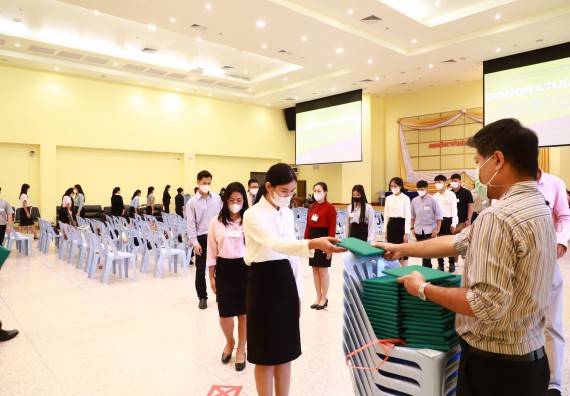 ภาพกิจกรรม  บรรยากาศการฝึกซ้อมพระราชทานปริญญาบัตรประจำปี 2565 กลุ่มย่อย คณะวิทยาศาสตร์และเทคโนโลยีมหาวิทยาลัยราชภัฎกำแพงเพชร