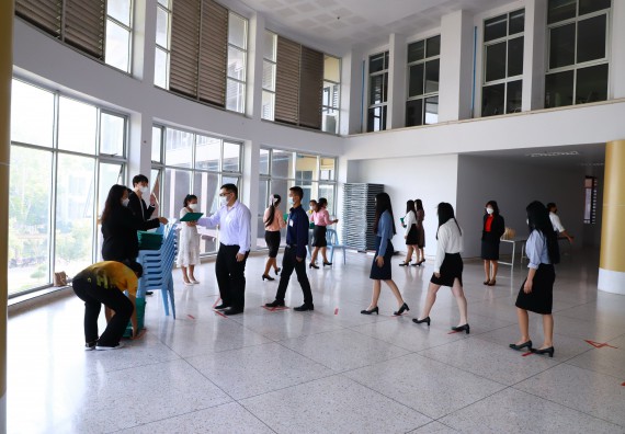 ภาพกิจกรรม  บรรยากาศการฝึกซ้อมพระราชทานปริญญาบัตรประจำปี 2565 กลุ่มย่อย คณะวิทยาศาสตร์และเทคโนโลยีมหาวิทยาลัยราชภัฎกำแพงเพชร