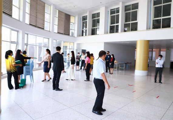 ภาพกิจกรรม  บรรยากาศการฝึกซ้อมพระราชทานปริญญาบัตรประจำปี 2565 กลุ่มย่อย คณะวิทยาศาสตร์และเทคโนโลยีมหาวิทยาลัยราชภัฎกำแพงเพชร