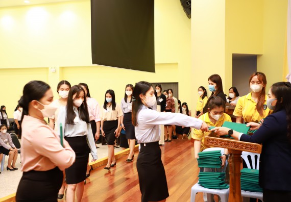 ภาพกิจกรรม  บรรยากาศการฝึกซ้อมพระราชทานปริญญาบัตรประจำปี 2565 กลุ่มย่อย คณะวิทยาศาสตร์และเทคโนโลยีมหาวิทยาลัยราชภัฎกำแพงเพชร