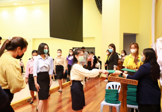 ภาพกิจกรรม  บรรยากาศการฝึกซ้อมพระราชทานปริญญาบัตรประจำปี 2565 กลุ่มย่อย คณะวิทยาศาสตร์และเทคโนโลยีมหาวิทยาลัยราชภัฎกำแพงเพชร