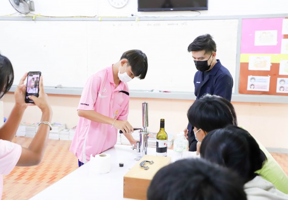 ภาพกิจกรรม  คณะวิทยาศาสตร์และเทคโนโลยี จัดกิจกรรมค่ายวิทยาศาสตร์สัญจร ปีการศึกษา 2565  โรงเรียนบ่อแก้ววิทยา