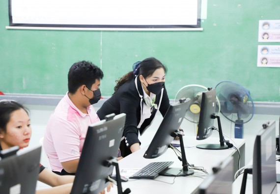 ภาพกิจกรรม  คณะวิทยาศาสตร์และเทคโนโลยี จัดกิจกรรมค่ายวิทยาศาสตร์สัญจร ปีการศึกษา 2565  โรงเรียนบ่อแก้ววิทยา