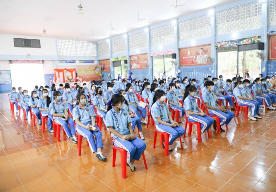 ภาพกิจกรรม  คณะวิทยาศาสตร์และเทคโนโลยี จัดกิจกรรมค่ายวิทยาศาสตร์สัญจร ปีการศึกษา 2565  โรงเรียนโกสัมพีวิทยา