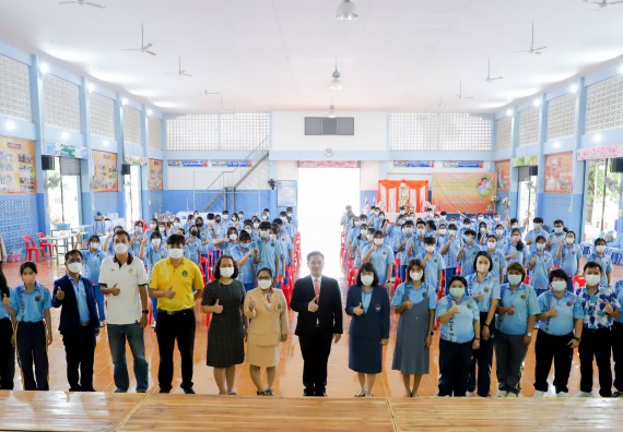 ภาพกิจกรรม  คณะวิทยาศาสตร์และเทคโนโลยี จัดกิจกรรมค่ายวิทยาศาสตร์สัญจร ปีการศึกษา 2565  โรงเรียนโกสัมพีวิทยา