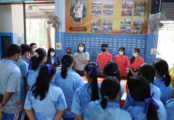 ภาพกิจกรรม  คณะวิทยาศาสตร์และเทคโนโลยี จัดกิจกรรมค่ายวิทยาศาสตร์สัญจร ปีการศึกษา 2565  โรงเรียนโกสัมพีวิทยา