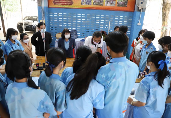 ภาพกิจกรรม  คณะวิทยาศาสตร์และเทคโนโลยี จัดกิจกรรมค่ายวิทยาศาสตร์สัญจร ปีการศึกษา 2565  โรงเรียนโกสัมพีวิทยา