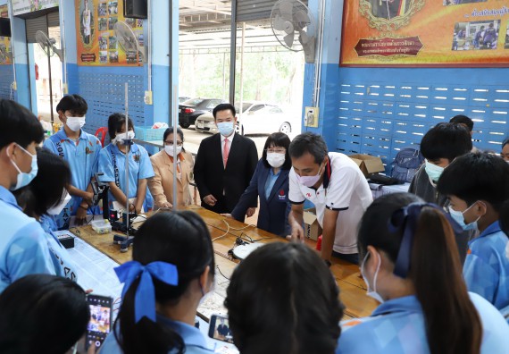 ภาพกิจกรรม  คณะวิทยาศาสตร์และเทคโนโลยี จัดกิจกรรมค่ายวิทยาศาสตร์สัญจร ปีการศึกษา 2565  โรงเรียนโกสัมพีวิทยา