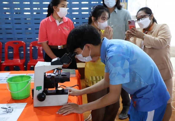 ภาพกิจกรรม  คณะวิทยาศาสตร์และเทคโนโลยี จัดกิจกรรมค่ายวิทยาศาสตร์สัญจร ปีการศึกษา 2565  โรงเรียนโกสัมพีวิทยา