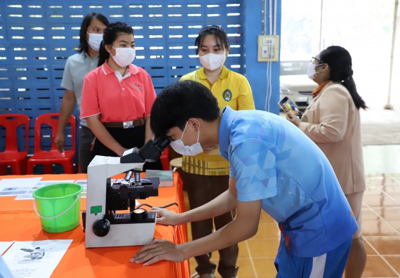 ภาพกิจกรรม  คณะวิทยาศาสตร์และเทคโนโลยี จัดกิจกรรมค่ายวิทยาศาสตร์สัญจร ปีการศึกษา 2565  โรงเรียนโกสัมพีวิทยา