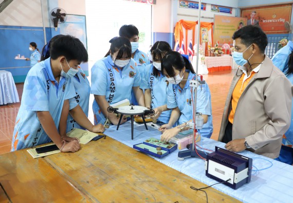 ภาพกิจกรรม  คณะวิทยาศาสตร์และเทคโนโลยี จัดกิจกรรมค่ายวิทยาศาสตร์สัญจร ปีการศึกษา 2565  โรงเรียนโกสัมพีวิทยา