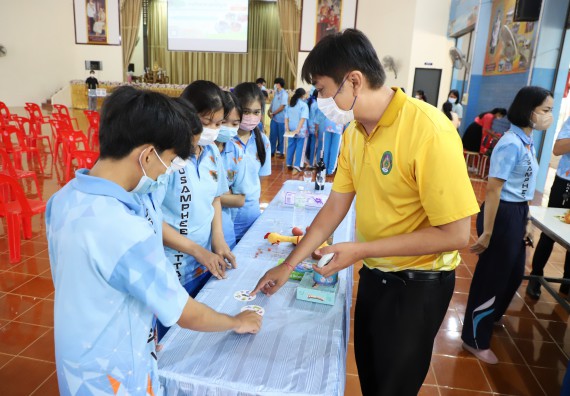 ภาพกิจกรรม  คณะวิทยาศาสตร์และเทคโนโลยี จัดกิจกรรมค่ายวิทยาศาสตร์สัญจร ปีการศึกษา 2565  โรงเรียนโกสัมพีวิทยา