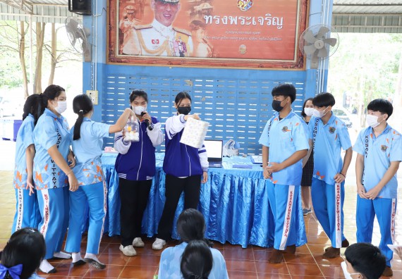 ภาพกิจกรรม  คณะวิทยาศาสตร์และเทคโนโลยี จัดกิจกรรมค่ายวิทยาศาสตร์สัญจร ปีการศึกษา 2565  โรงเรียนโกสัมพีวิทยา