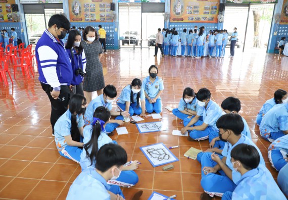 ภาพกิจกรรม  คณะวิทยาศาสตร์และเทคโนโลยี จัดกิจกรรมค่ายวิทยาศาสตร์สัญจร ปีการศึกษา 2565  โรงเรียนโกสัมพีวิทยา