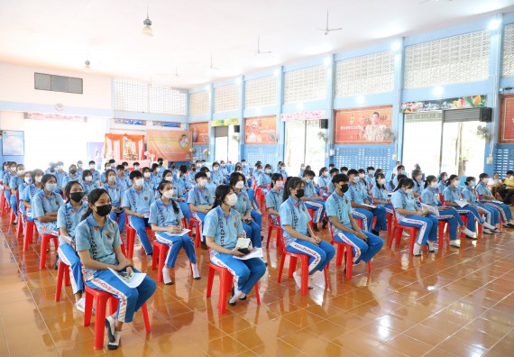 ภาพกิจกรรม  คณะวิทยาศาสตร์และเทคโนโลยี จัดกิจกรรมค่ายวิทยาศาสตร์สัญจร ปีการศึกษา 2565  โรงเรียนโกสัมพีวิทยา