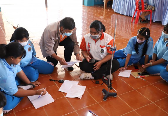 ภาพกิจกรรม  คณะวิทยาศาสตร์และเทคโนโลยี จัดกิจกรรมค่ายวิทยาศาสตร์สัญจร ปีการศึกษา 2565  โรงเรียนโกสัมพีวิทยา