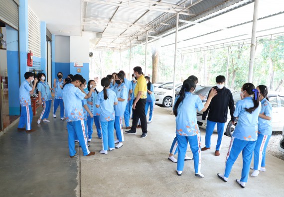 ภาพกิจกรรม  คณะวิทยาศาสตร์และเทคโนโลยี จัดกิจกรรมค่ายวิทยาศาสตร์สัญจร ปีการศึกษา 2565  โรงเรียนโกสัมพีวิทยา