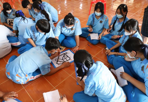 ภาพกิจกรรม  คณะวิทยาศาสตร์และเทคโนโลยี จัดกิจกรรมค่ายวิทยาศาสตร์สัญจร ปีการศึกษา 2565  โรงเรียนโกสัมพีวิทยา