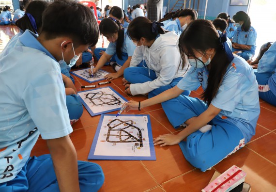 ภาพกิจกรรม  คณะวิทยาศาสตร์และเทคโนโลยี จัดกิจกรรมค่ายวิทยาศาสตร์สัญจร ปีการศึกษา 2565  โรงเรียนโกสัมพีวิทยา