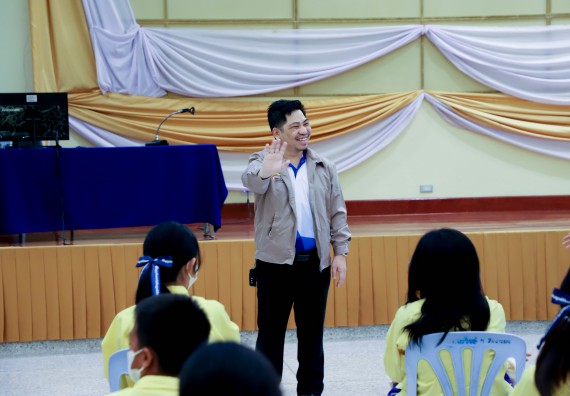 ภาพกิจกรรม  คณะวิทยาศาสตร์และเทคโนโลยี จัดอบรมเชิงปฏิบัติการเพื่อพัฒนาทักษะทางวิทยาศาสตร์และคณิตศาสตร์ โครงการพัฒนาการจัดการเรียนการสอนในห้องเรียนพิเศษวิทยาศาสตร์ คณิตศาสตร์ เข้มข้น (ISM)