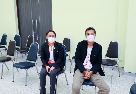 ภาพกิจกรรม  คณะวิทยาศาสตร์และเทคโนโลยี จัดอบรมเชิงปฏิบัติการเพื่อพัฒนาทักษะทางวิทยาศาสตร์และคณิตศาสตร์ โครงการพัฒนาการจัดการเรียนการสอนในห้องเรียนพิเศษวิทยาศาสตร์ คณิตศาสตร์ เข้มข้น (ISM)