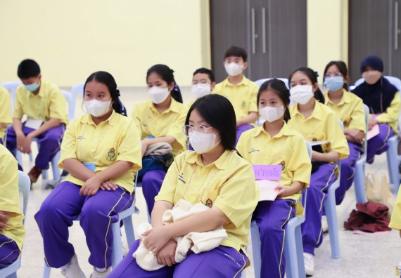 ภาพกิจกรรม  คณะวิทยาศาสตร์และเทคโนโลยี จัดอบรมเชิงปฏิบัติการเพื่อพัฒนาทักษะทางวิทยาศาสตร์และคณิตศาสตร์ โครงการพัฒนาการจัดการเรียนการสอนในห้องเรียนพิเศษวิทยาศาสตร์ คณิตศาสตร์ เข้มข้น (ISM)