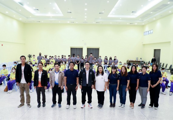 ภาพกิจกรรม  คณะวิทยาศาสตร์และเทคโนโลยี จัดอบรมเชิงปฏิบัติการเพื่อพัฒนาทักษะทางวิทยาศาสตร์และคณิตศาสตร์ โครงการพัฒนาการจัดการเรียนการสอนในห้องเรียนพิเศษวิทยาศาสตร์ คณิตศาสตร์ เข้มข้น (ISM)