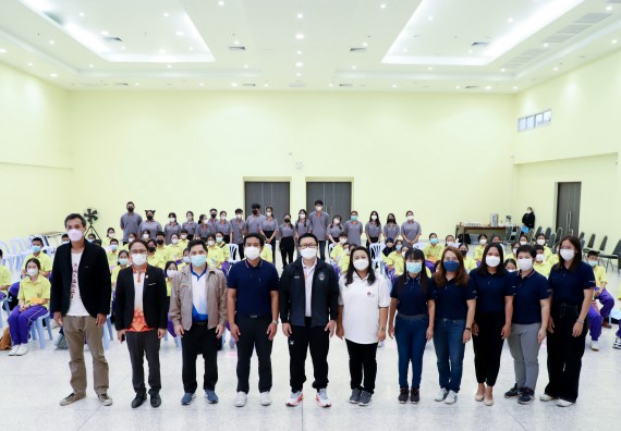 ภาพกิจกรรม  คณะวิทยาศาสตร์และเทคโนโลยี จัดอบรมเชิงปฏิบัติการเพื่อพัฒนาทักษะทางวิทยาศาสตร์และคณิตศาสตร์ โครงการพัฒนาการจัดการเรียนการสอนในห้องเรียนพิเศษวิทยาศาสตร์ คณิตศาสตร์ เข้มข้น (ISM)