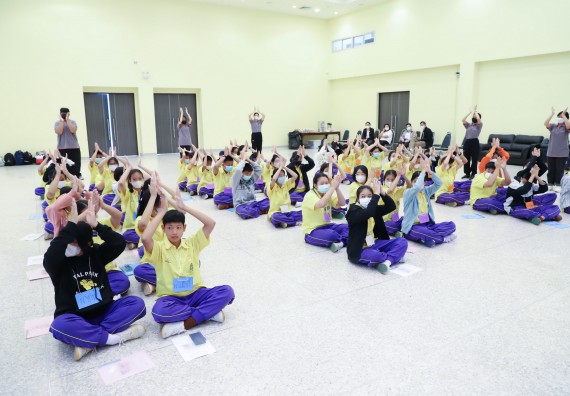 ภาพกิจกรรม  คณะวิทยาศาสตร์และเทคโนโลยี จัดอบรมเชิงปฏิบัติการเพื่อพัฒนาทักษะทางวิทยาศาสตร์และคณิตศาสตร์ โครงการพัฒนาการจัดการเรียนการสอนในห้องเรียนพิเศษวิทยาศาสตร์ คณิตศาสตร์ เข้มข้น (ISM)