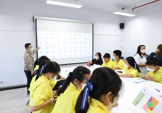 ภาพกิจกรรม  คณะวิทยาศาสตร์และเทคโนโลยี จัดอบรมเชิงปฏิบัติการเพื่อพัฒนาทักษะทางวิทยาศาสตร์และคณิตศาสตร์ โครงการพัฒนาการจัดการเรียนการสอนในห้องเรียนพิเศษวิทยาศาสตร์ คณิตศาสตร์ เข้มข้น (ISM)