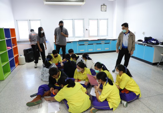 ภาพกิจกรรม  คณะวิทยาศาสตร์และเทคโนโลยี จัดอบรมเชิงปฏิบัติการเพื่อพัฒนาทักษะทางวิทยาศาสตร์และคณิตศาสตร์ โครงการพัฒนาการจัดการเรียนการสอนในห้องเรียนพิเศษวิทยาศาสตร์ คณิตศาสตร์ เข้มข้น (ISM)