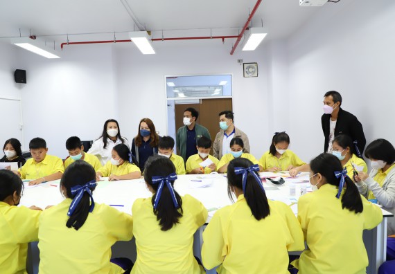 ภาพกิจกรรม  คณะวิทยาศาสตร์และเทคโนโลยี จัดอบรมเชิงปฏิบัติการเพื่อพัฒนาทักษะทางวิทยาศาสตร์และคณิตศาสตร์ โครงการพัฒนาการจัดการเรียนการสอนในห้องเรียนพิเศษวิทยาศาสตร์ คณิตศาสตร์ เข้มข้น (ISM)