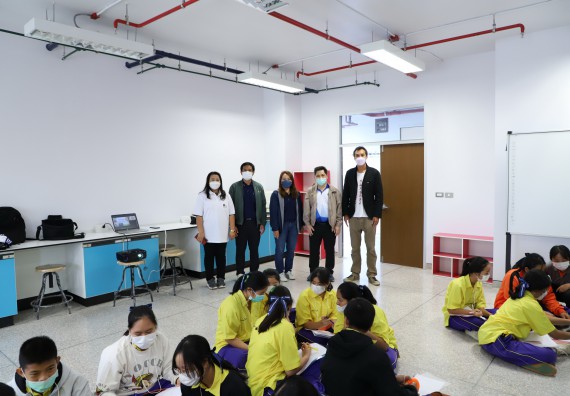 ภาพกิจกรรม  คณะวิทยาศาสตร์และเทคโนโลยี จัดอบรมเชิงปฏิบัติการเพื่อพัฒนาทักษะทางวิทยาศาสตร์และคณิตศาสตร์ โครงการพัฒนาการจัดการเรียนการสอนในห้องเรียนพิเศษวิทยาศาสตร์ คณิตศาสตร์ เข้มข้น (ISM)