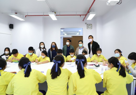 ภาพกิจกรรม  คณะวิทยาศาสตร์และเทคโนโลยี จัดอบรมเชิงปฏิบัติการเพื่อพัฒนาทักษะทางวิทยาศาสตร์และคณิตศาสตร์ โครงการพัฒนาการจัดการเรียนการสอนในห้องเรียนพิเศษวิทยาศาสตร์ คณิตศาสตร์ เข้มข้น (ISM)