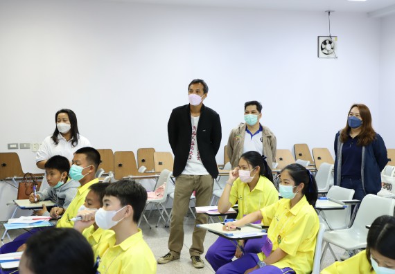 ภาพกิจกรรม  คณะวิทยาศาสตร์และเทคโนโลยี จัดอบรมเชิงปฏิบัติการเพื่อพัฒนาทักษะทางวิทยาศาสตร์และคณิตศาสตร์ โครงการพัฒนาการจัดการเรียนการสอนในห้องเรียนพิเศษวิทยาศาสตร์ คณิตศาสตร์ เข้มข้น (ISM)