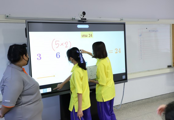 ภาพกิจกรรม  คณะวิทยาศาสตร์และเทคโนโลยี จัดอบรมเชิงปฏิบัติการเพื่อพัฒนาทักษะทางวิทยาศาสตร์และคณิตศาสตร์ โครงการพัฒนาการจัดการเรียนการสอนในห้องเรียนพิเศษวิทยาศาสตร์ คณิตศาสตร์ เข้มข้น (ISM)